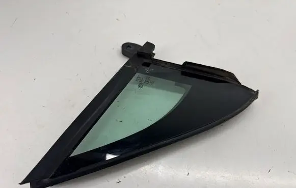 Volkswagen Tiguan Allspace Front triangle window/glass 5NN845113 5NN845113C