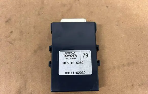 Toyota Mirai Gateway control module 8911162030