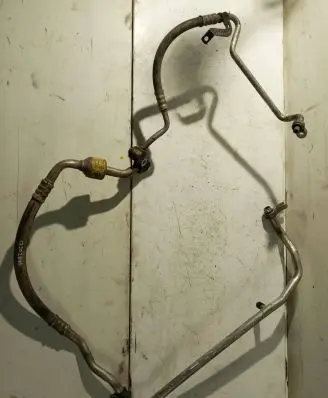Opel Vectra C Air conditioning (A/C) pipe/hose 13202840