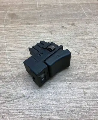 Volvo 850 Seat heating switch 3545789