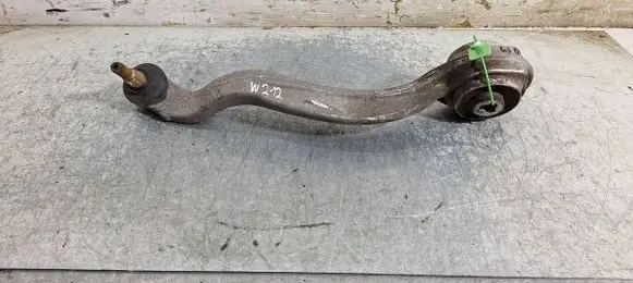 Mercedes-Benz E W212 Front control arm