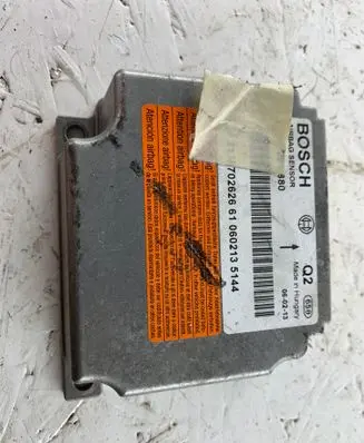 Mercedes-Benz CLS C219 Airbag control unit/module 0285001880 661060213