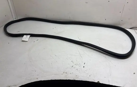 Mercedes-Benz ML W166 Rear door rubber seal (on body)