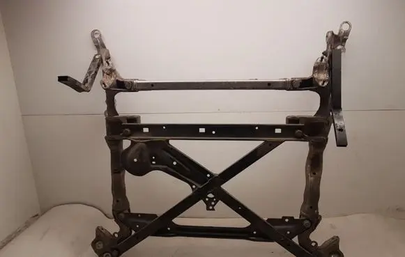 Audi A5 8T 8F Front subframe 8T0399315F