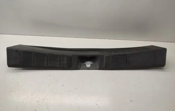 Mitsubishi Outlander Trunk/boot sill cover protection 7240A135