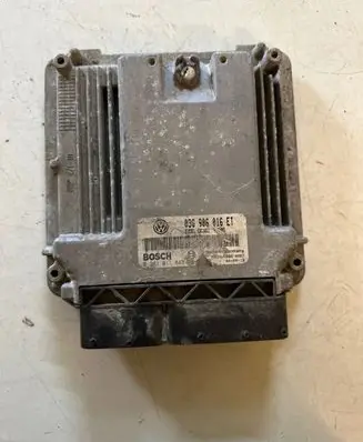 Volkswagen Golf V Engine control unit/module 03G906016ET