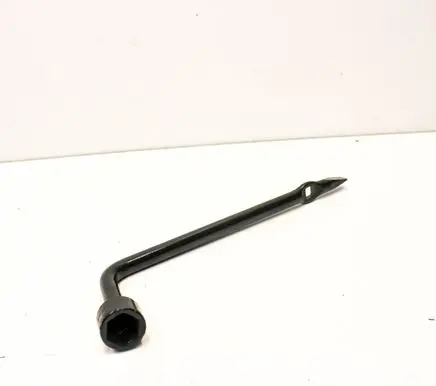 Nissan X-Trail T32 Wheel nut wrench 