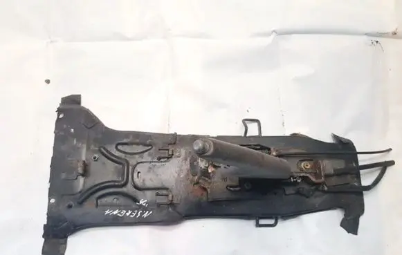 Handbrake/parking brake lever assembly