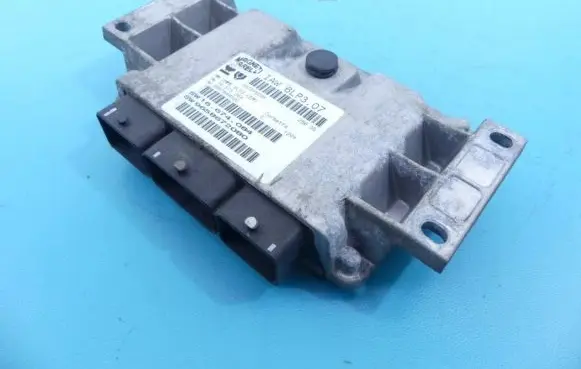 Peugeot 807 Engine control unit/module ECU 9658672080 IMPRK1096525