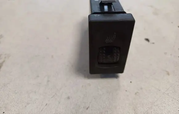 Volkswagen PASSAT B5 Seat heating switch 3B0963564