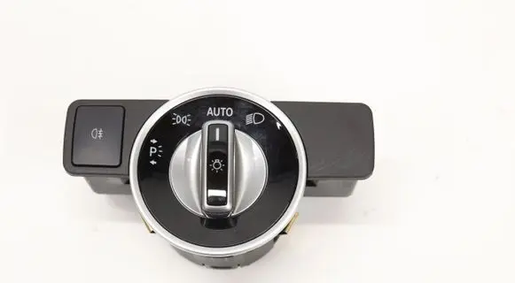 Mercedes-Benz CLA C117 X117 W117 Other switches/knobs/shifts 5772389