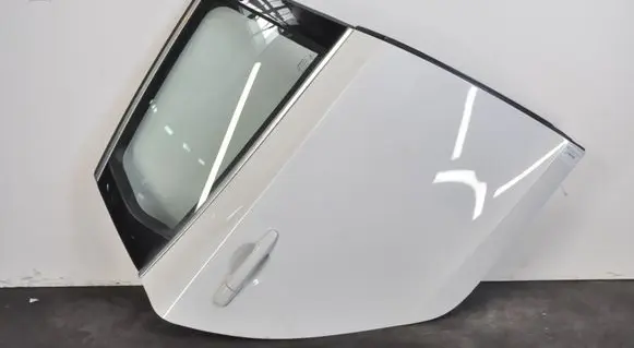 Volvo V40 Rear door 