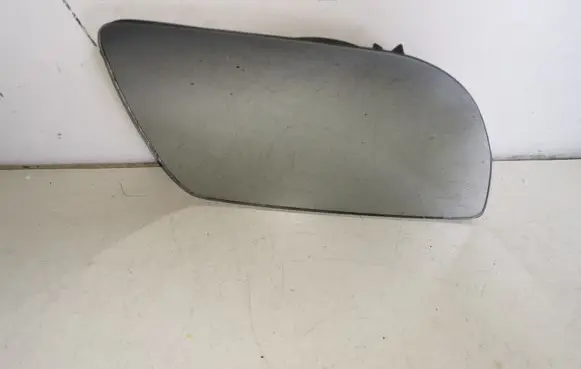 Volkswagen Polo Wing mirror glass 2033194R 2033194 015858