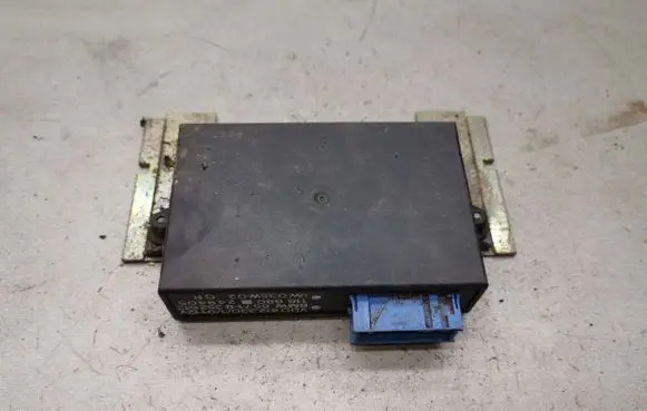 BMW 7 E38 Cruise control unit/module 65718352613 8352613