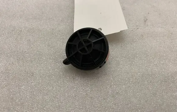 Mercedes-Benz GL X166 Front door high frequency speaker A2319062200