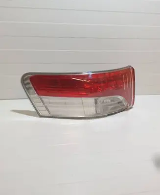 Toyota Avensis T270 Rear/tail lights 08051 0520