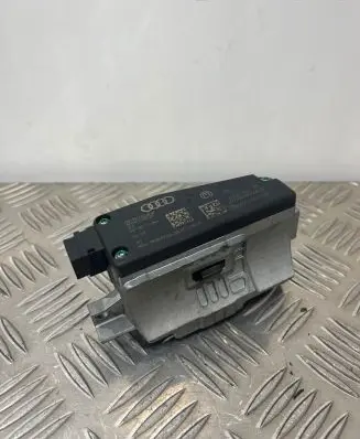 Audi A4 S4 B8 8K Steering wheel lock 8K0905852D