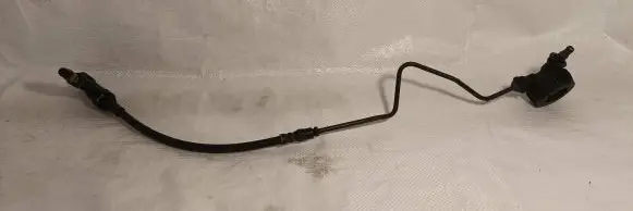 Volkswagen PASSAT B6 Clutch pipe/line FM27005F FM2700