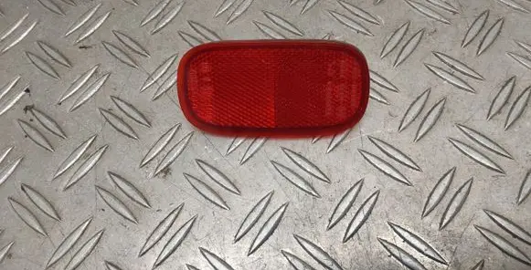 Toyota RAV 4 (XA20) Rear tail light reflector 