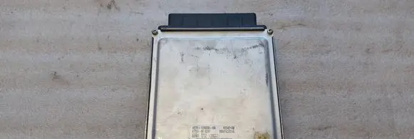Ford Mondeo Mk III On-board computer control switch 4S7112A650HA
