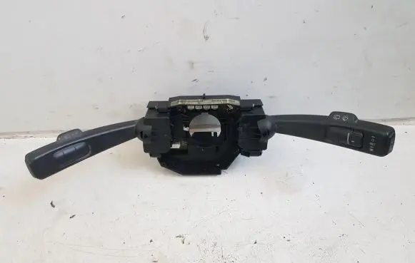 Volvo V50 A set of switches P30710341