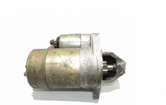KIA Carens I Starter motor 0K24118400A