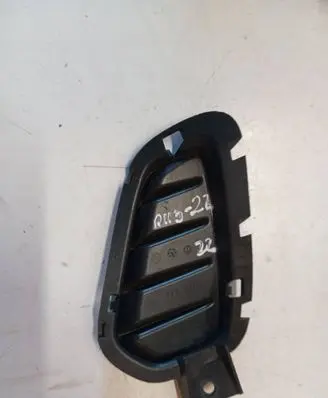 Volvo V40 Front bumper lower grill 31407762