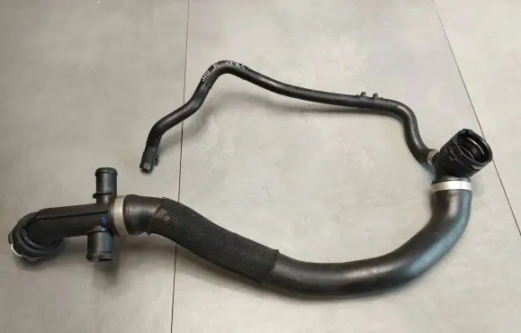 Audi A3 8Y Engine coolant pipe/hose 5Q0122291EQ