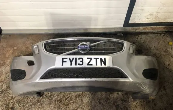 Volvo S60 Front bumper 