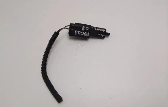 Ford Focus Outside/external air temperature sensor G952200