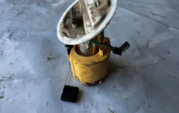 Mercedes-Benz E W212 In-tank fuel pump