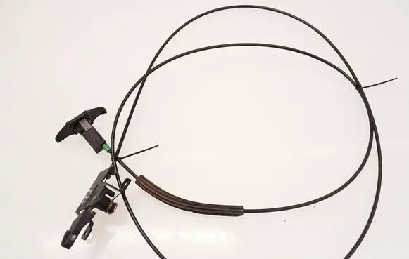 Mitsubishi Space Star Fuel tank opening switch MB023335