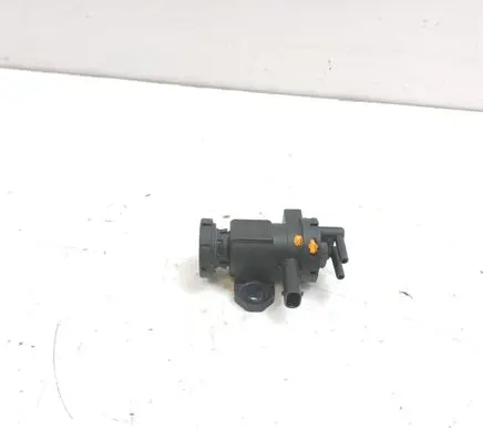 BMW X5 E70 Turbo solenoid valve 8509323 3024389