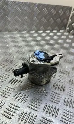 Dacia Sandero II Vacuum pump 146505272R
