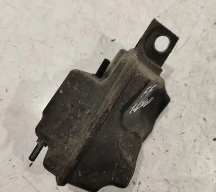 Vacuum air tank
