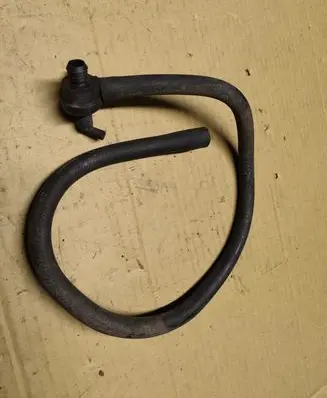 Chrysler PT Cruiser Engine coolant pipe/hose 