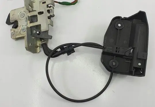Mercedes-Benz E W211 Seat back rest lock catch A2119200272