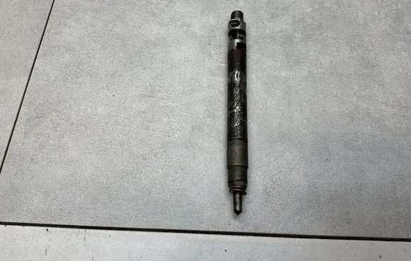 Ford Kuga II Fuel injector 9686191080