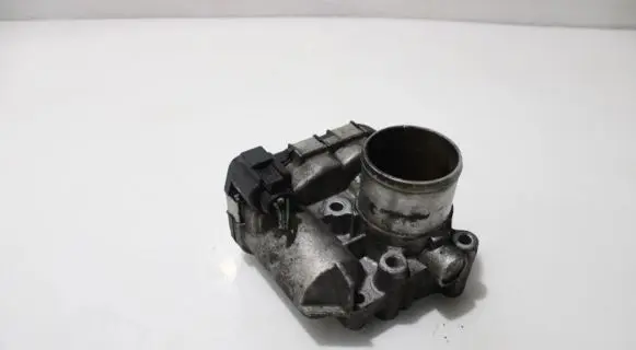 Renault Laguna III Engine shut-off valve 