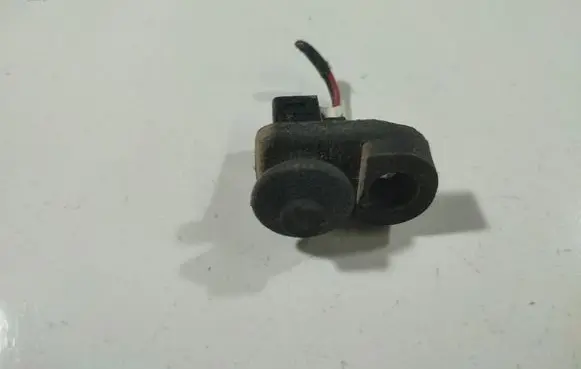 Nissan Almera Tino Front door sensor 