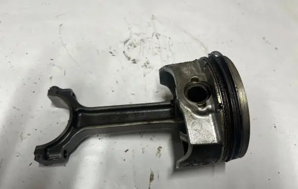 Chevrolet Camaro Piston 12654243
