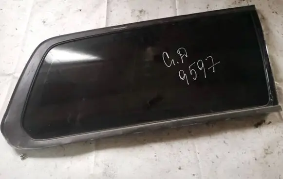 Volvo V70 Rear side window as2