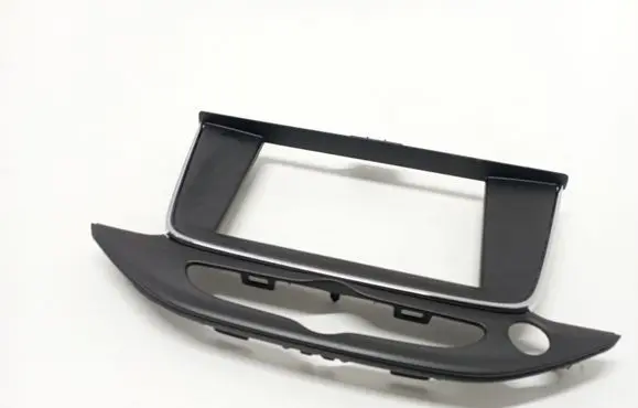 Opel Astra K Radio/GPS head unit trim 39009825