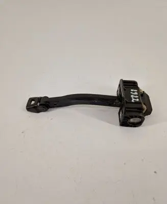 BMW 5 F10 F11 Front door check strap stopper 7182005