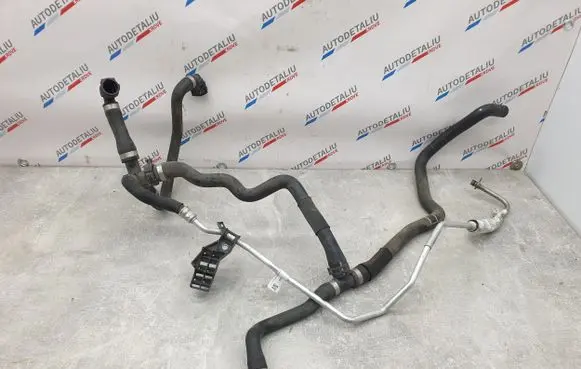 BMW X1 F48 F49 Engine coolant pipe/hose 7643092 7640014 9250564