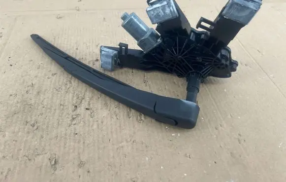 Citroen C4 Grand Picasso Rear window wiper motor 9677680580 0390208008 0390208009