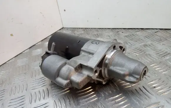 Mercedes-Benz GLE (W166 - C292) Starter motor A2769064300 0001147420