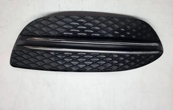 Mercedes-Benz C W205 Front bumper corner part panel trim A2058851223