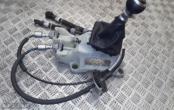 Hyundai Tucson TL Gear shifter/selector 43700n7120nnb