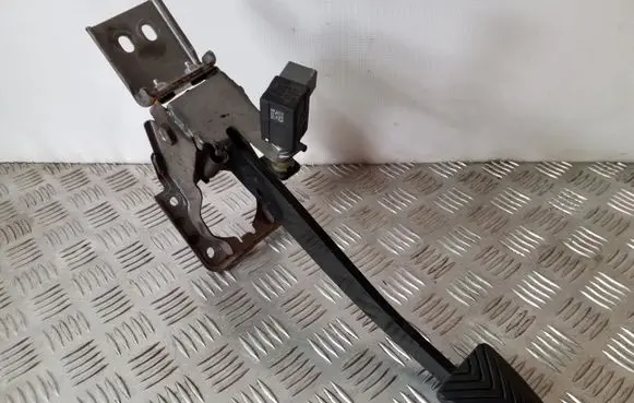 Brake pedal